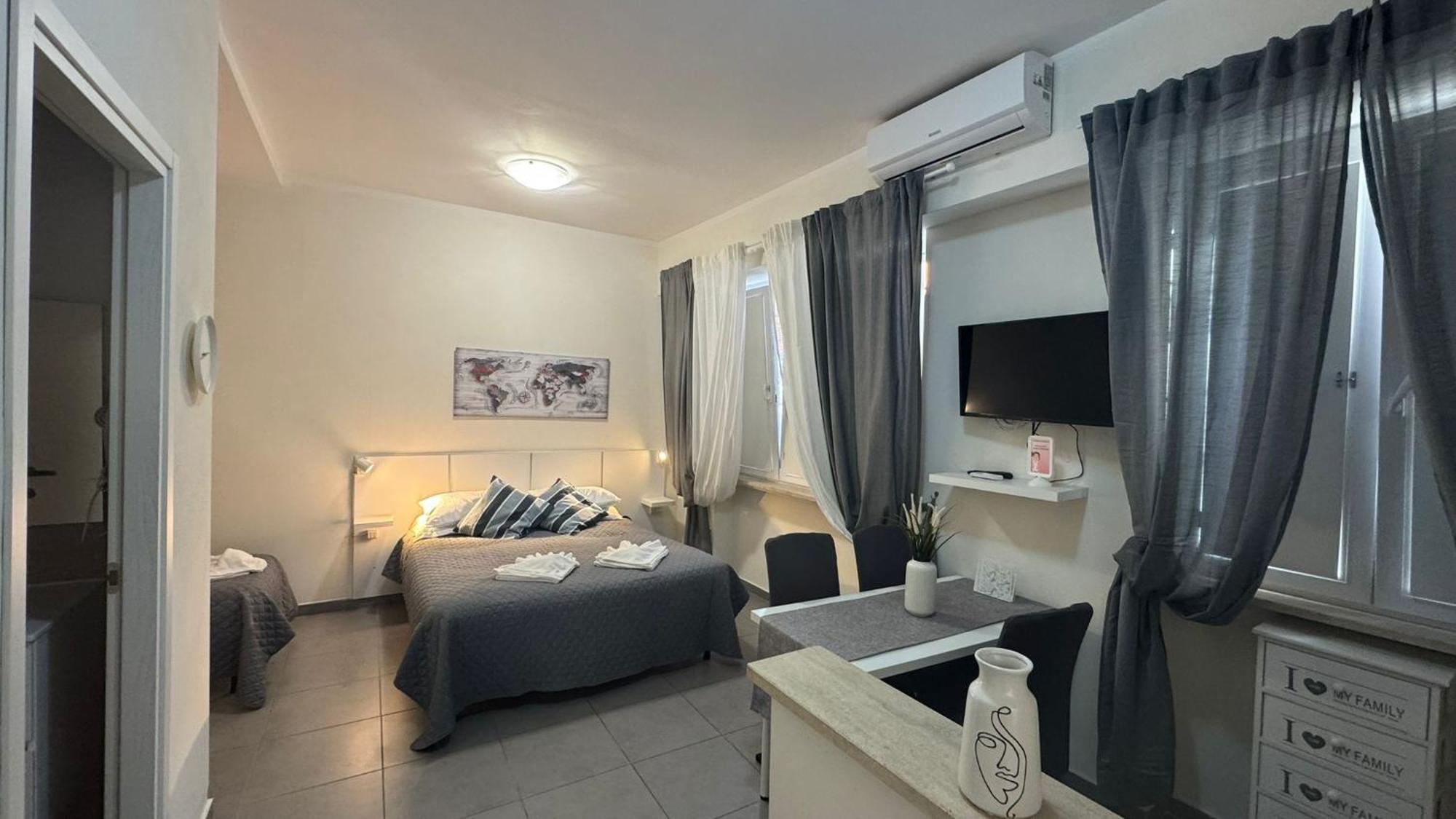 Gemelli Tre Hotel Rome Exterior photo