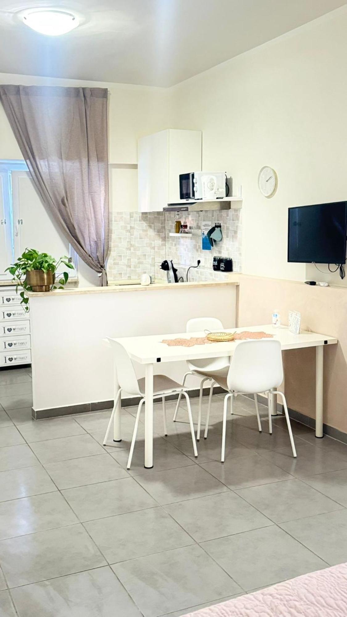 Gemelli Tre Hotel Rome Exterior photo
